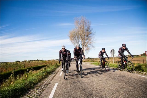 Fotoshoot Leon van Bon Fiets en Fitness XXL by Jeremisasse, AGU #EVERYDAYRIDING: 20181028_Leon_van_Bon_TGV-GOES_AGU_1J1B7055.jpg