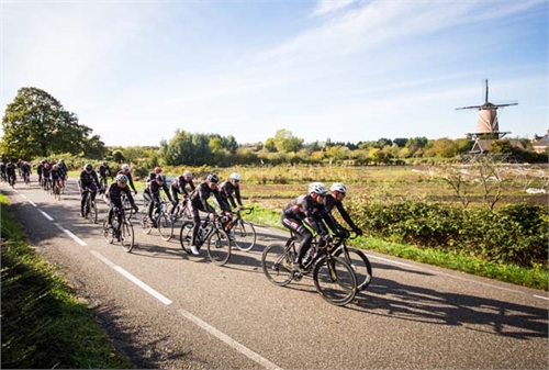 Fotoshoot Leon van Bon Fiets en Fitness XXL by Jeremisasse, AGU #EVERYDAYRIDING: 20181028_Leon_van_Bon_TGV-GOES_AGU_1J1B7126.jpg