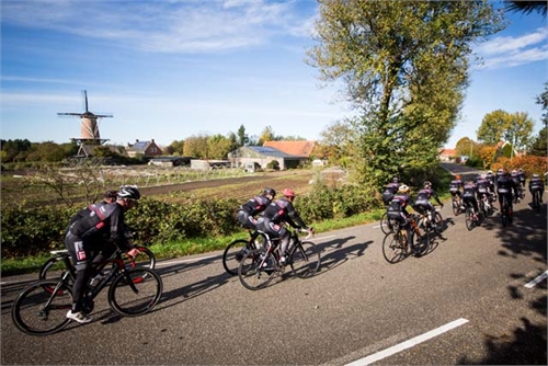 Fotoshoot Leon van Bon Fiets en Fitness XXL by Jeremisasse, AGU #EVERYDAYRIDING: 20181028_Leon_van_Bon_TGV-GOES_AGU_1J1B7132.jpg